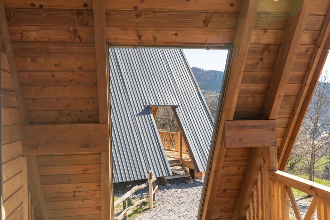 Chalets Na'Thur Lodge Fellering エクステリア 写真